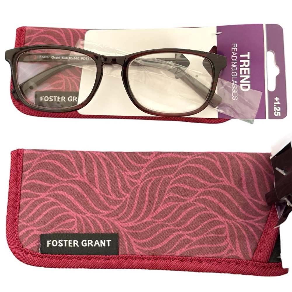 Foster Grant Reading Glasses with Case